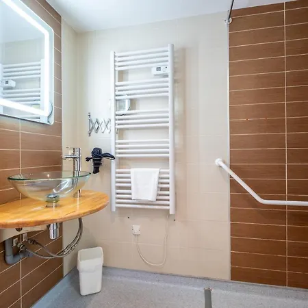 Le Hameau Du Comte De Foix - 11 En Ariege Mercus-Garrabet