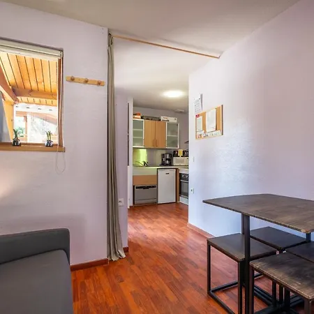 Le Hameau Du Comte De Foix - 11 En Ariege アパート Mercus-Garrabet