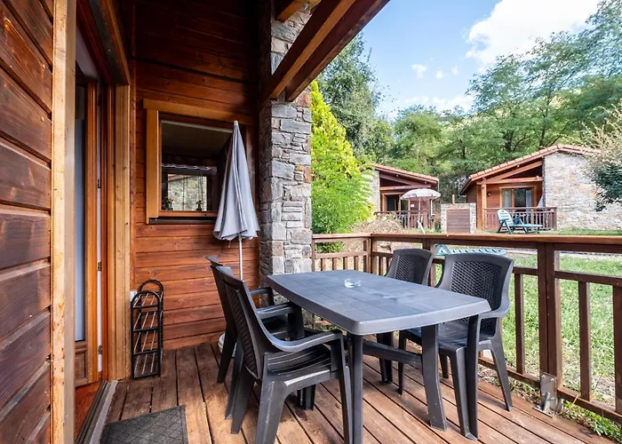 Le Hameau Du Comte De Foix - 11 En Ariege * Mercus-Garrabet